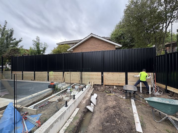 Colorbond fence installation by HD Fencing