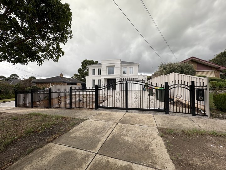 Decorative driveway gates by HD Fencing