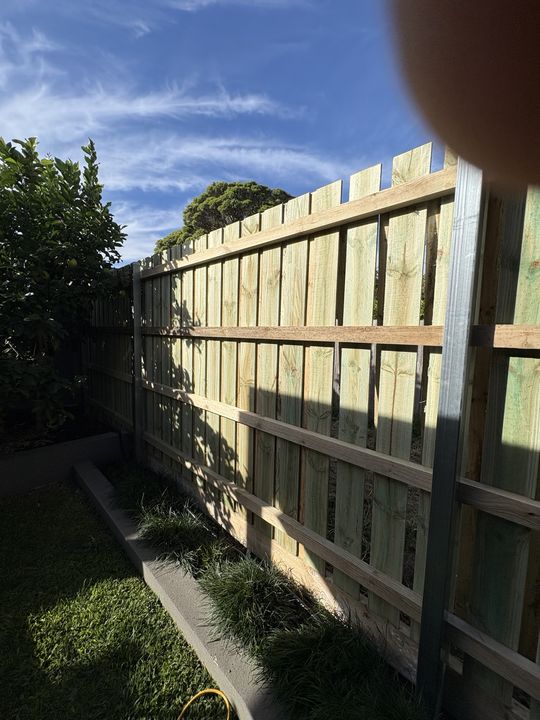 Timber fence detail by HD Fencing